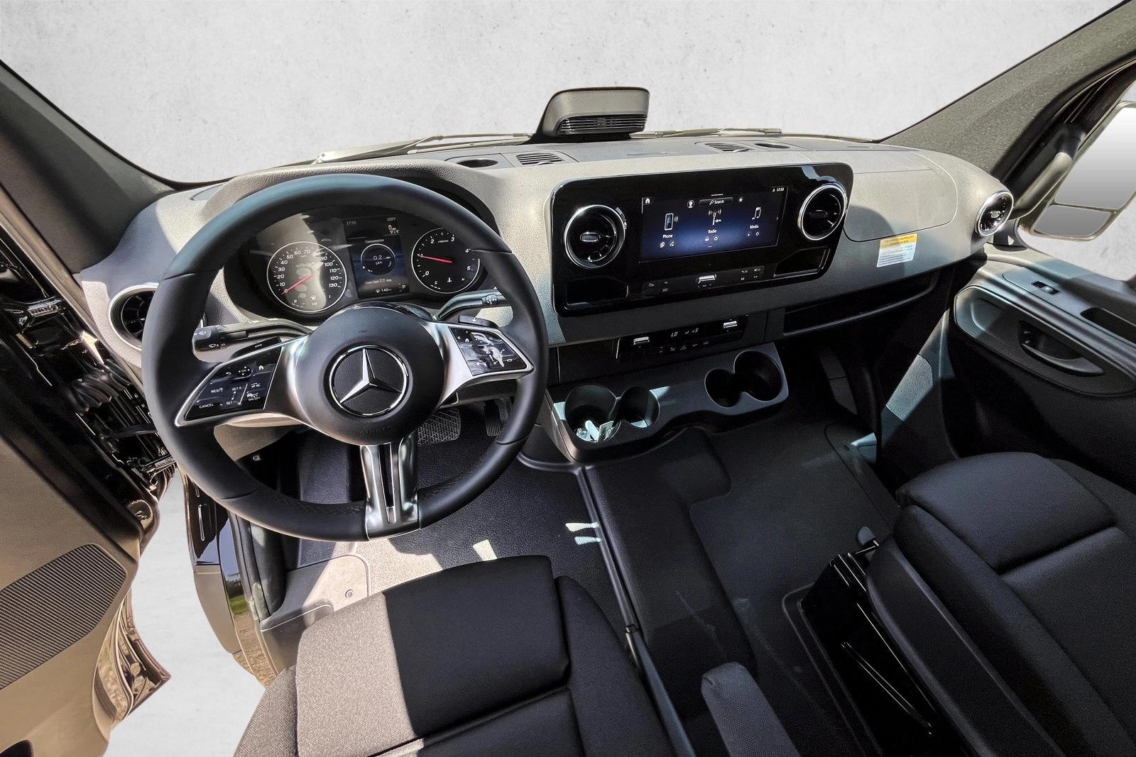 2025 Mercedes-Benz Sprinter Cargo Van Base - Photo 8