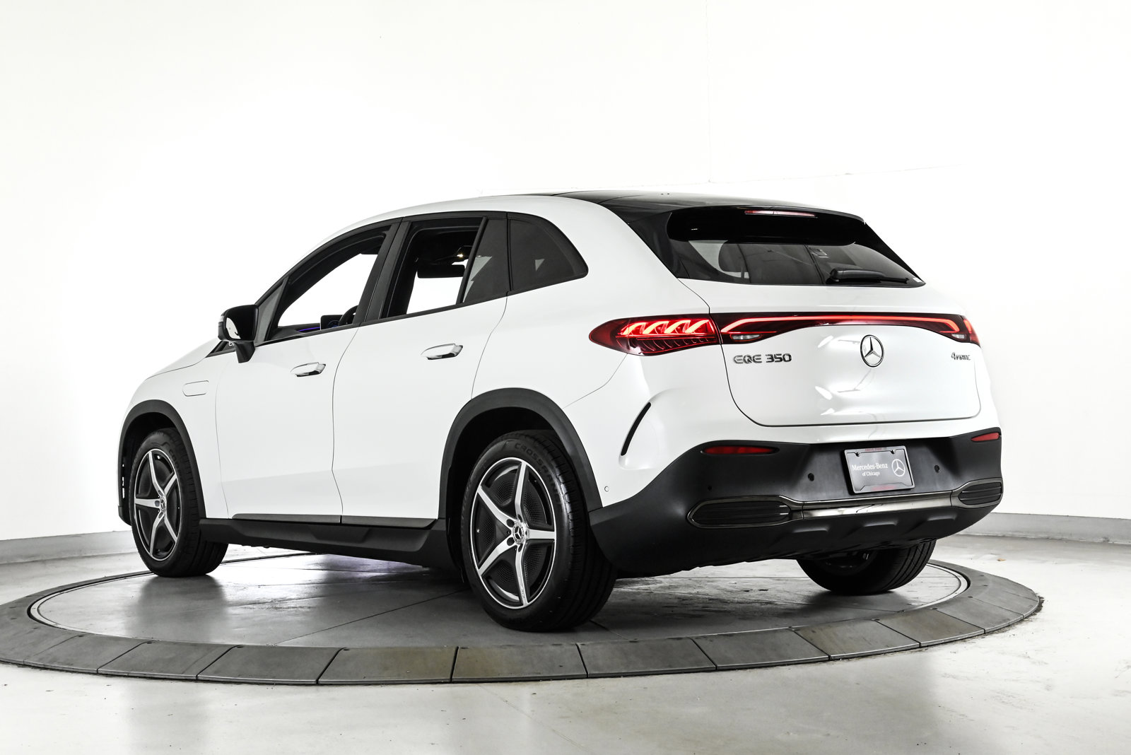 2024 MERCEDES-BENZ EQE-CLASS SUV - Image 8