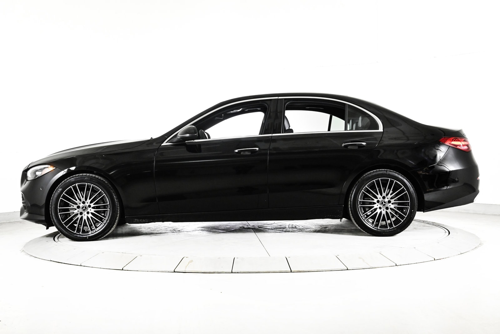 2026 MERCEDES-BENZ C-CLASS - Image 9