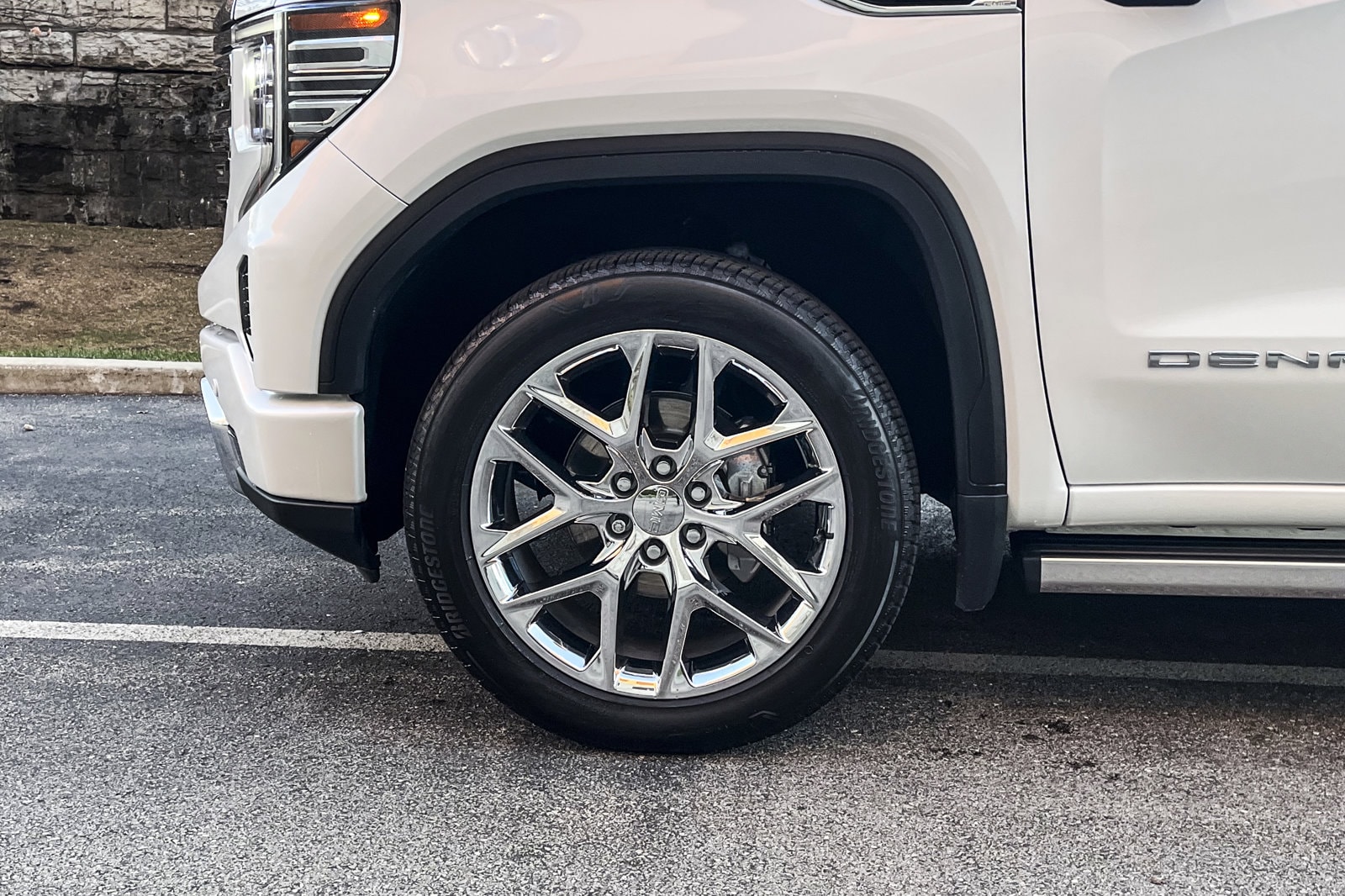 2022 GMC SIERRA - Image 23