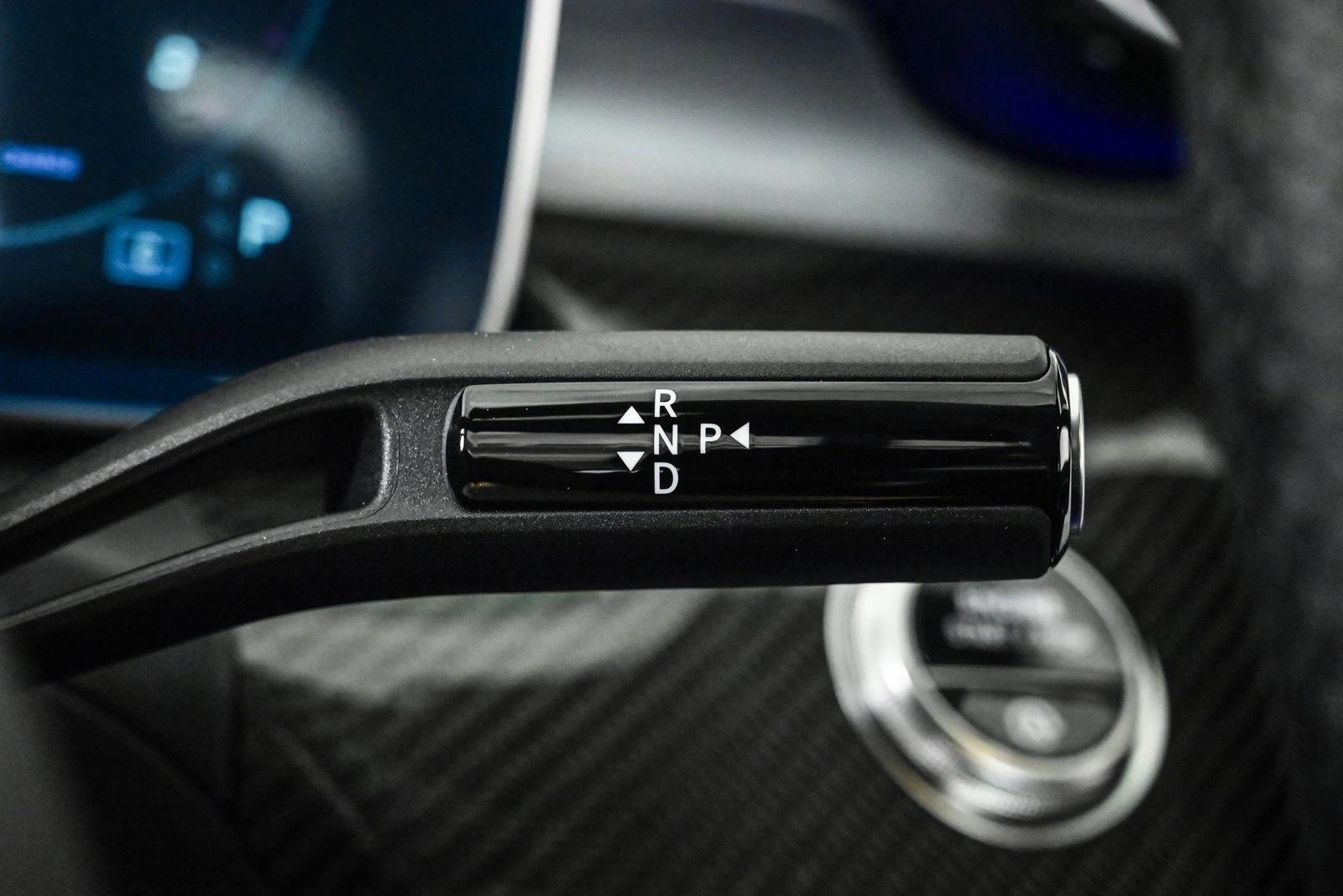 2026 MERCEDES-BENZ C-CLASS - Image 12