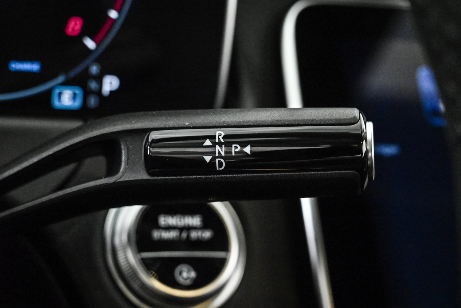 2025 MERCEDES-BENZ E-CLASS - Image 12