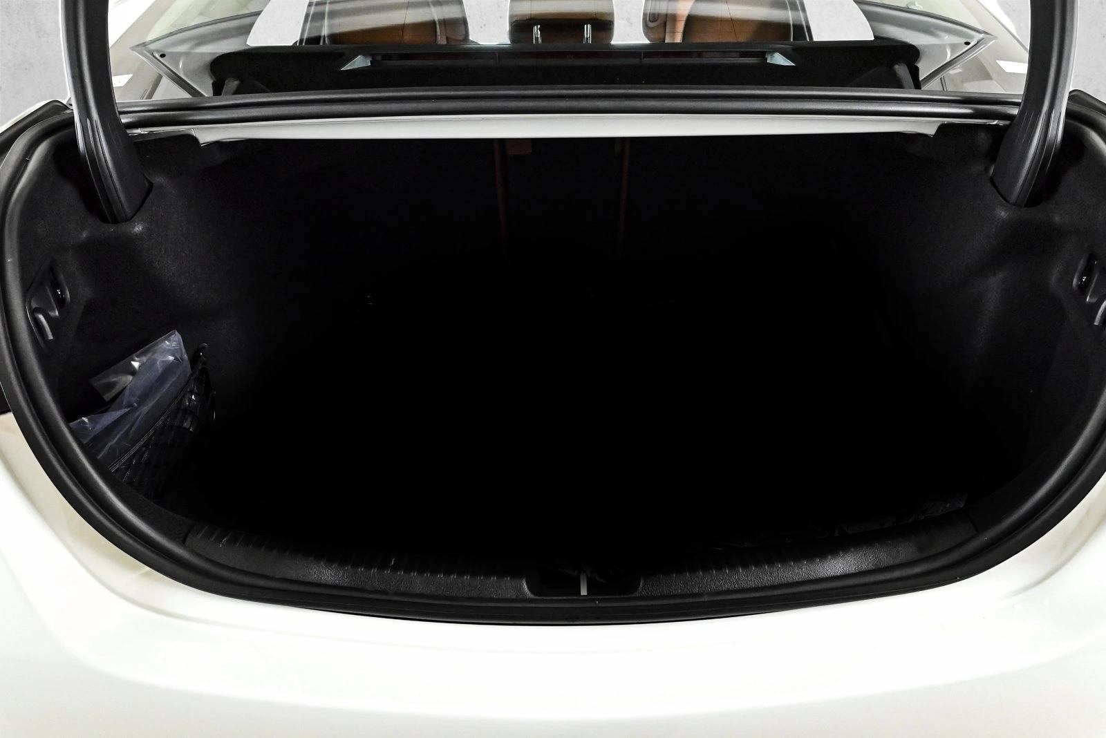 2026 MERCEDES-BENZ C-CLASS - Image 6