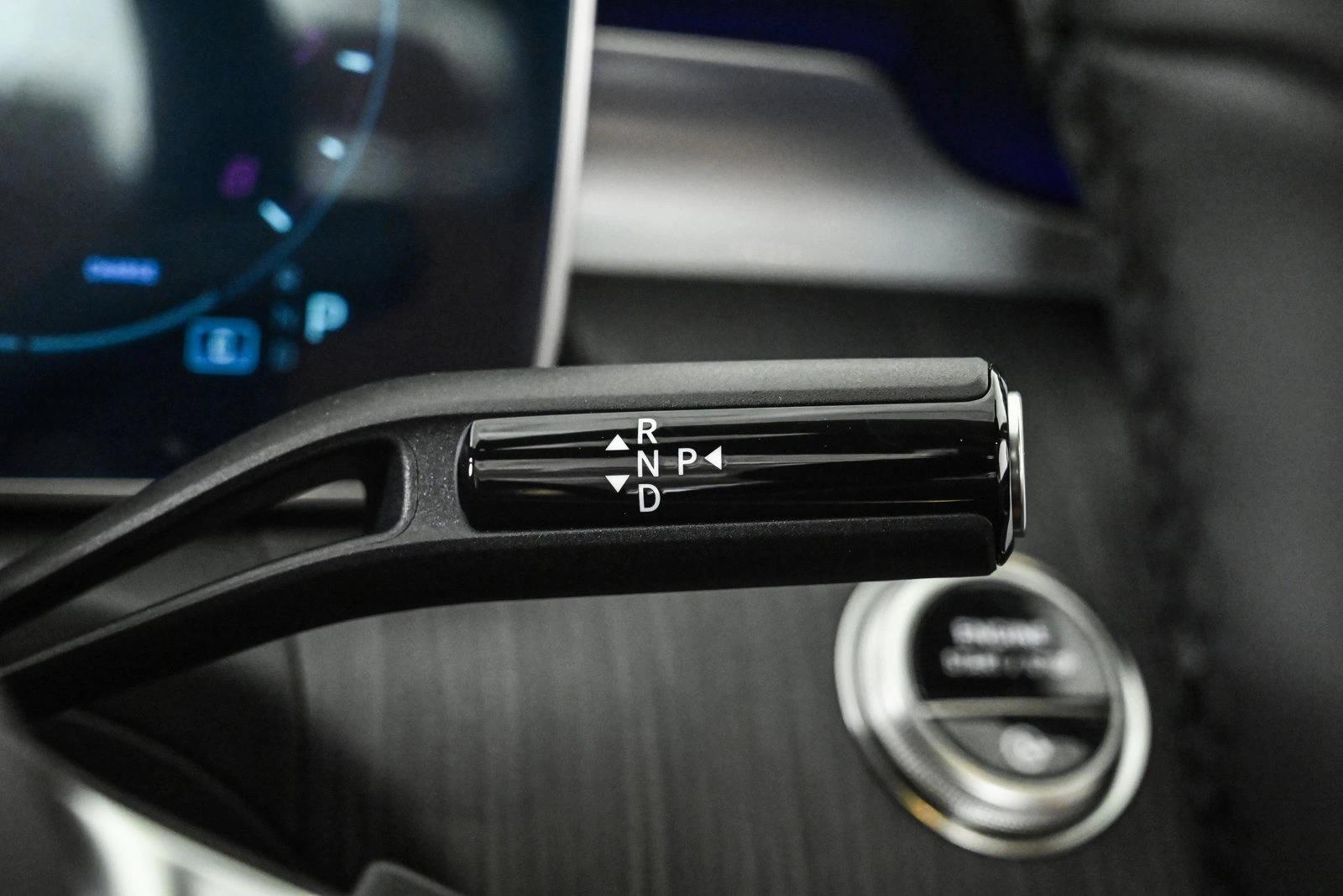 2026 MERCEDES-BENZ C-CLASS - Image 12