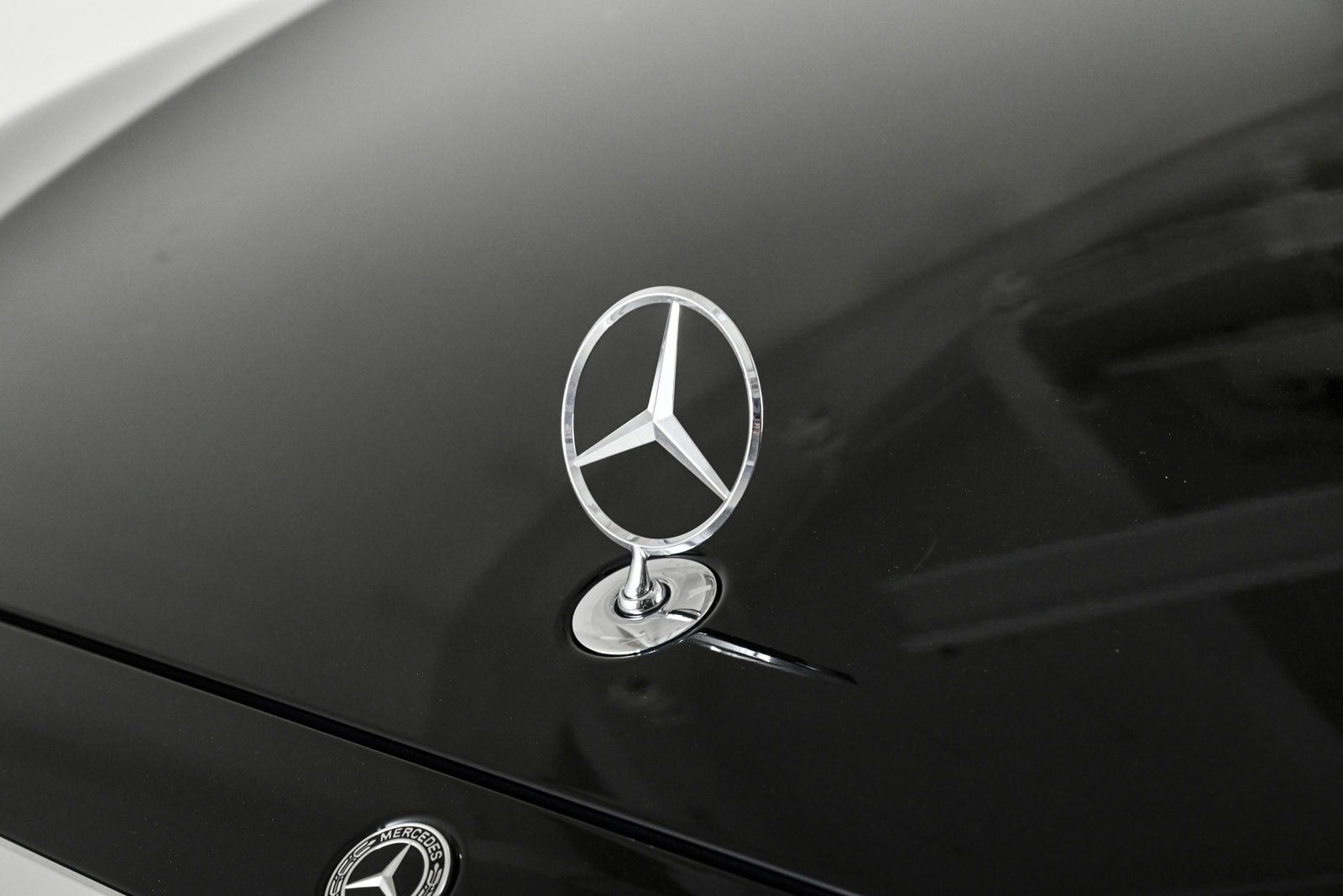 2025 MERCEDES-BENZ S-CLASS - Image 3