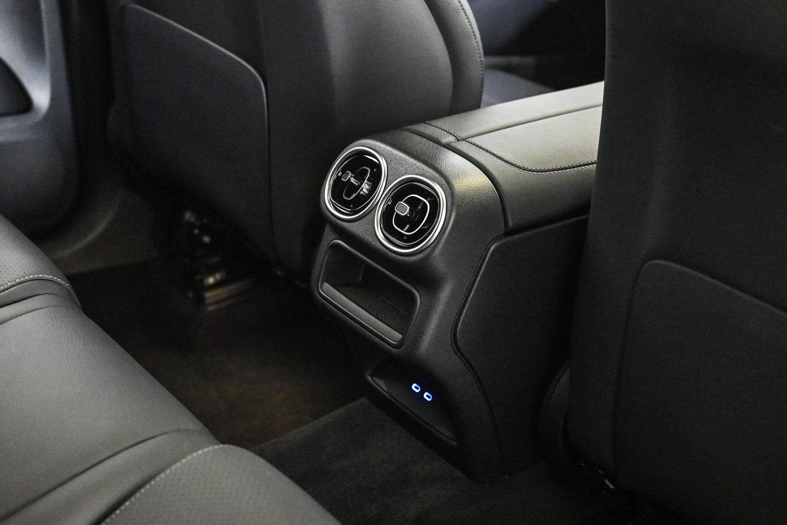 2025 MERCEDES-BENZ GLC-CLASS - Image 19