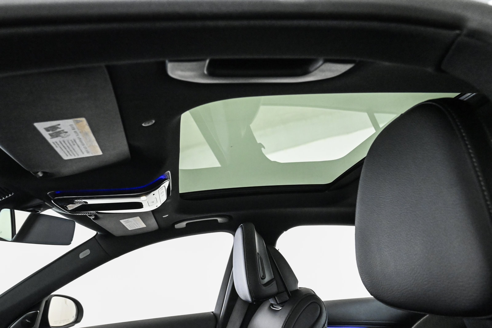 2025 MERCEDES-BENZ C-CLASS - Image 17