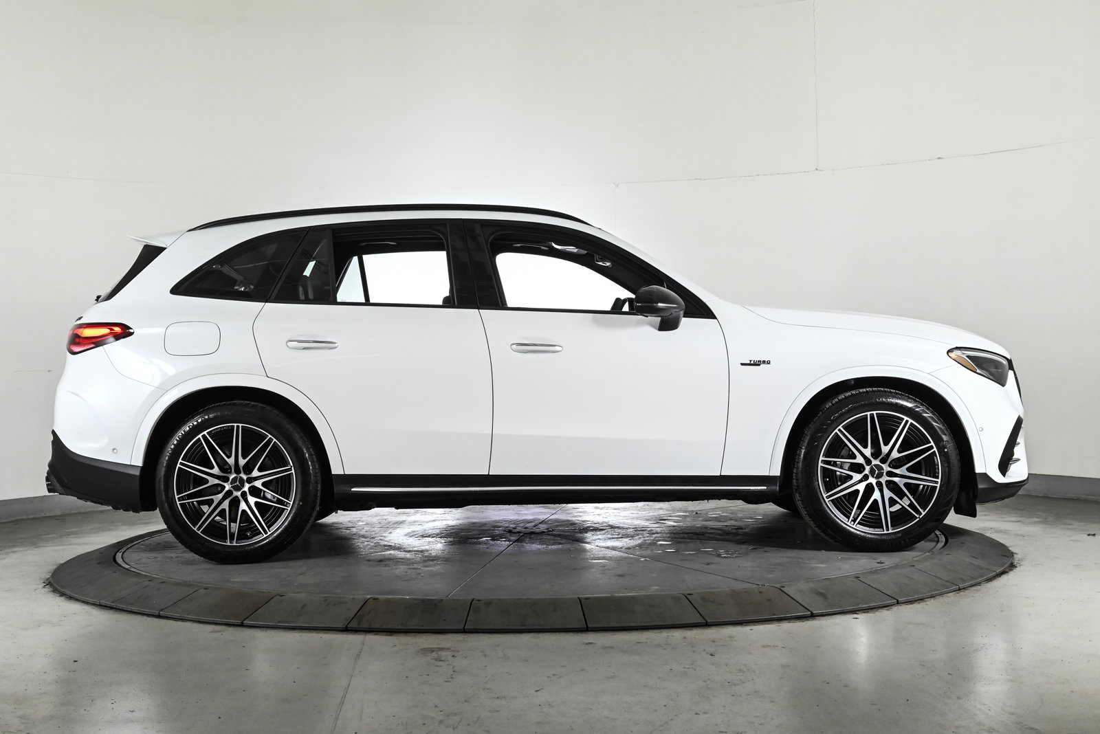 2026 MERCEDES-BENZ GLC-CLASS - Image 4