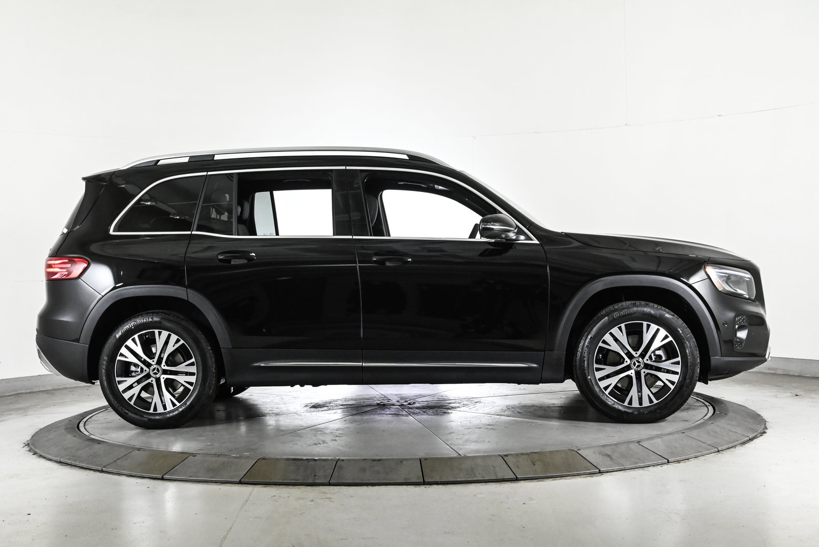 2026 MERCEDES-BENZ GLB-CLASS - Image 4