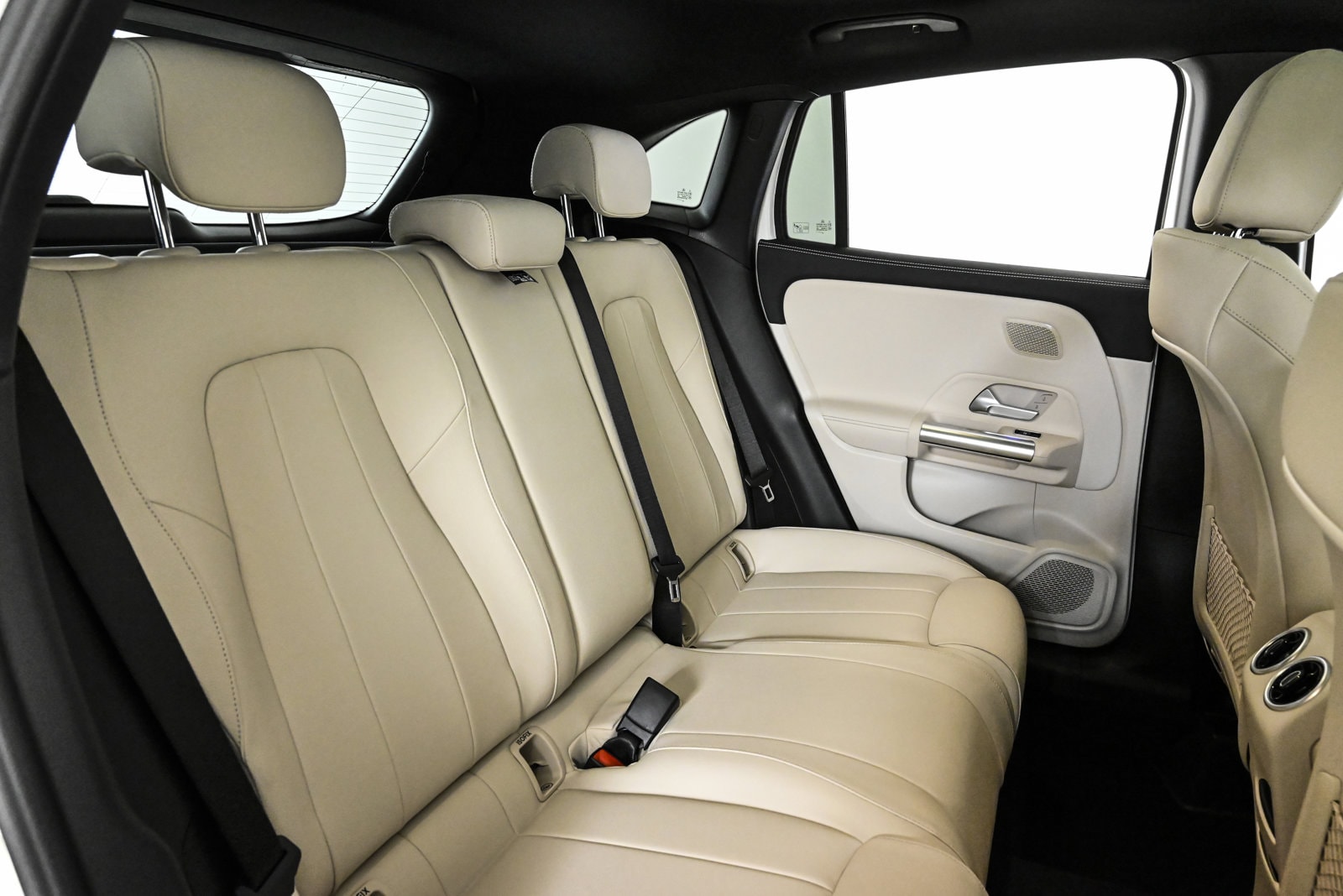 2026 MERCEDES-BENZ GLA-CLASS - Image 22