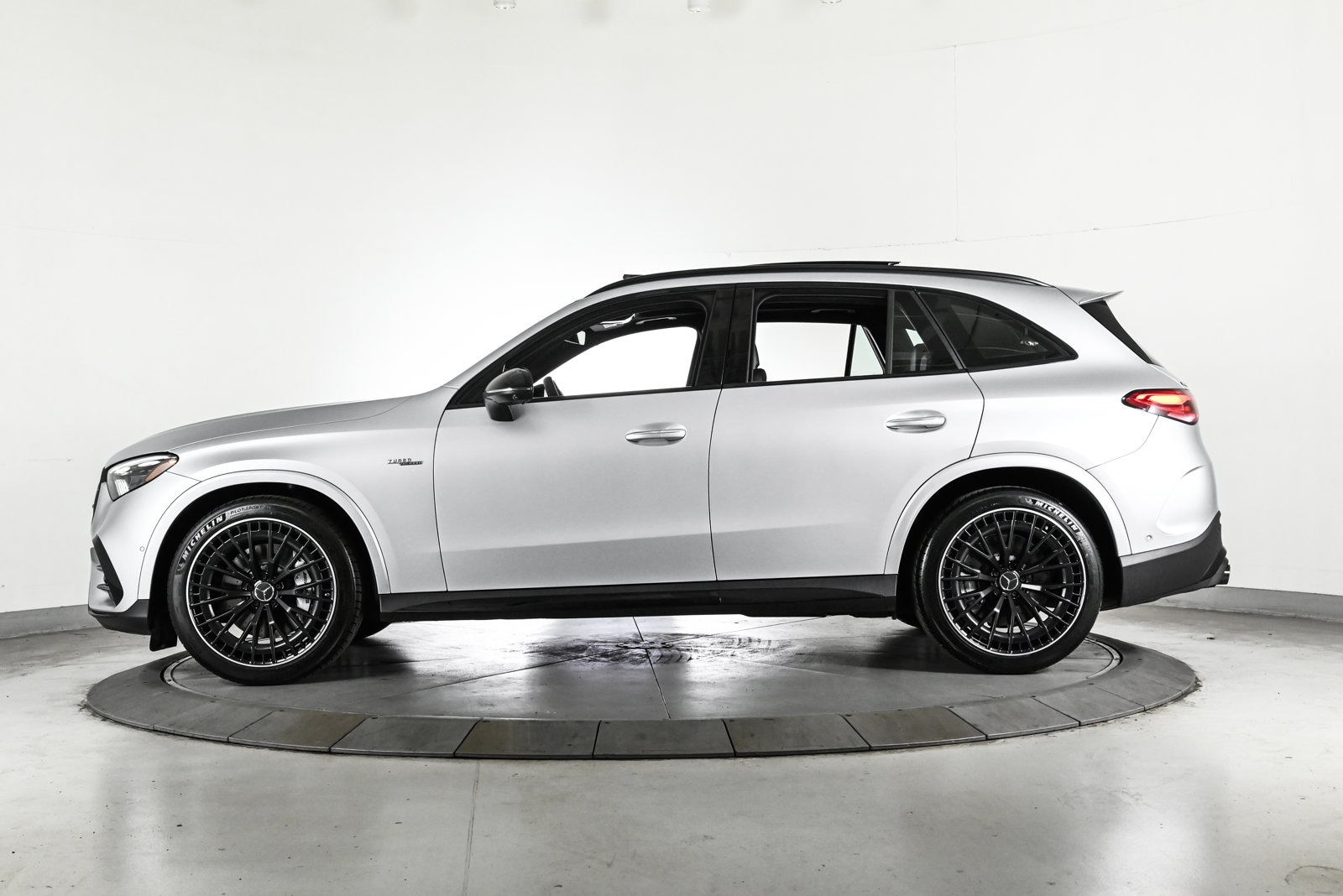 2024 MERCEDES-BENZ GLC-CLASS - Image 9