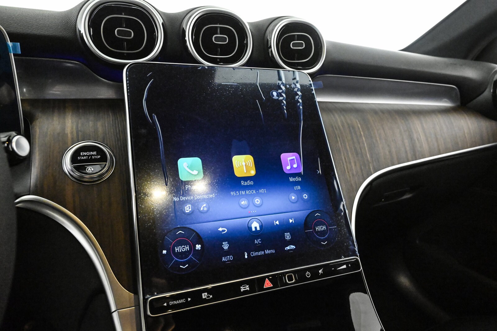 2026 MERCEDES-BENZ GLC-CLASS - Image 14