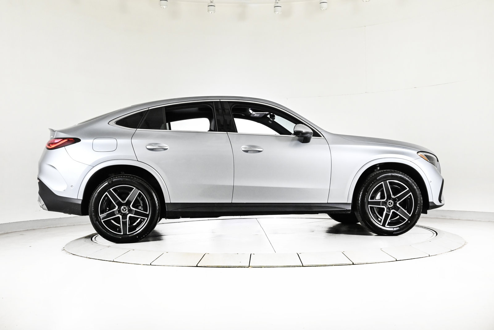 2026 MERCEDES-BENZ GLC-CLASS - Image 4