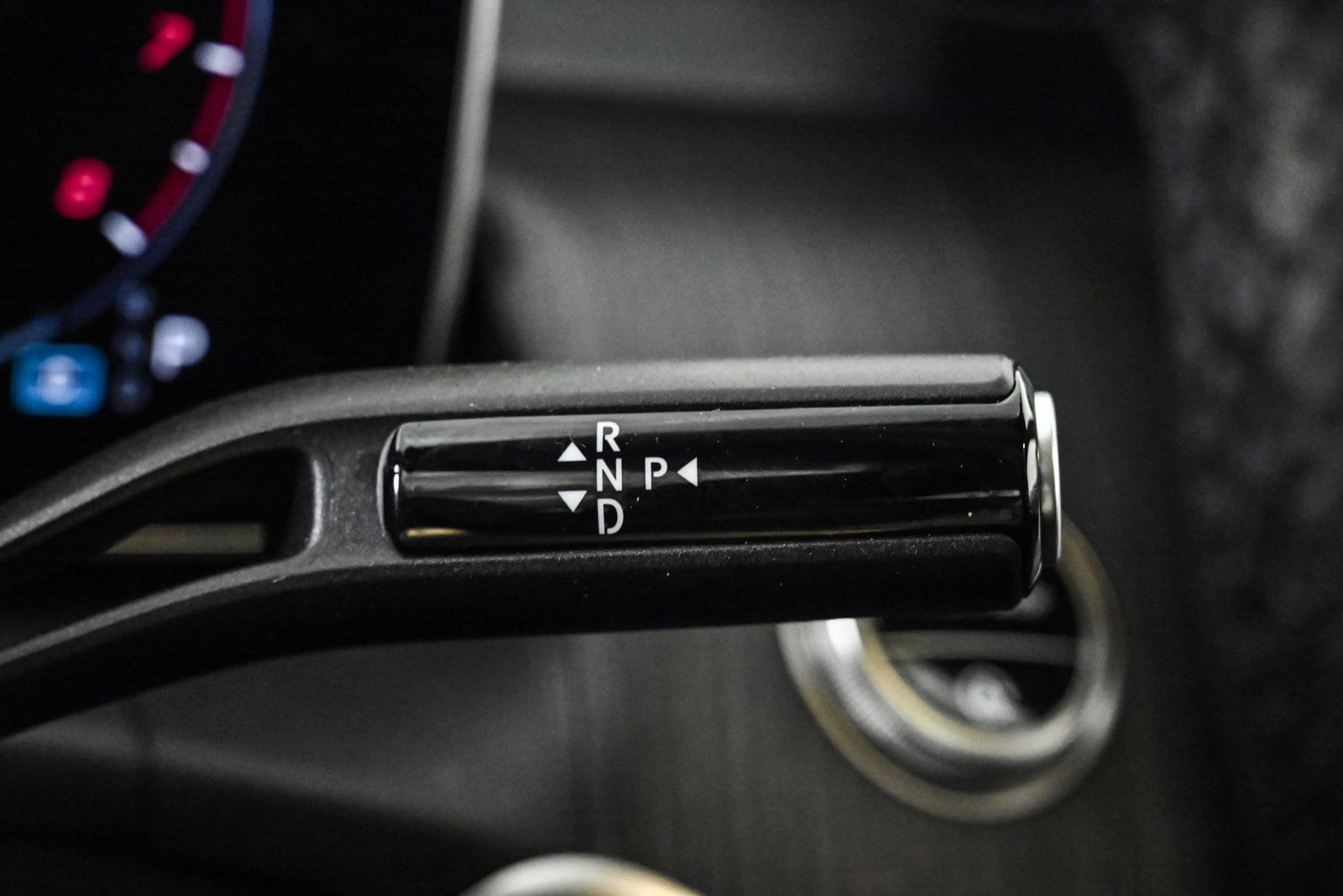 2025 MERCEDES-BENZ GLC-CLASS - Image 12