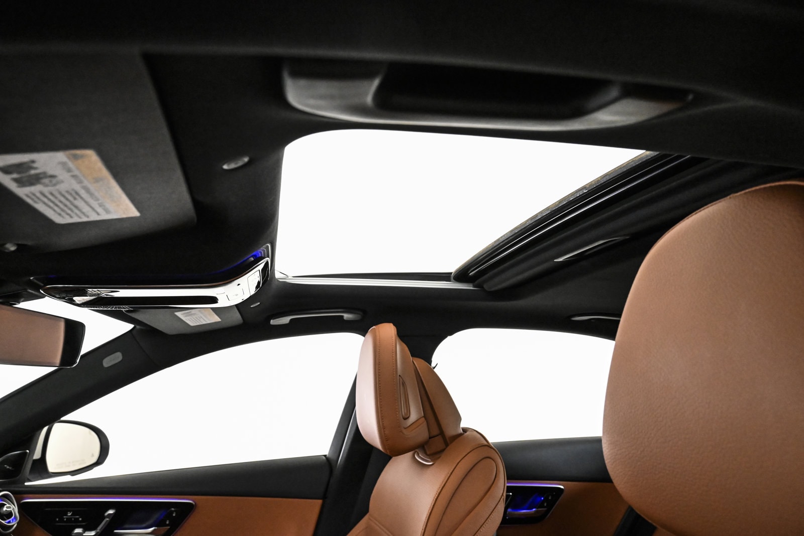 2025 MERCEDES-BENZ C-CLASS - Image 17