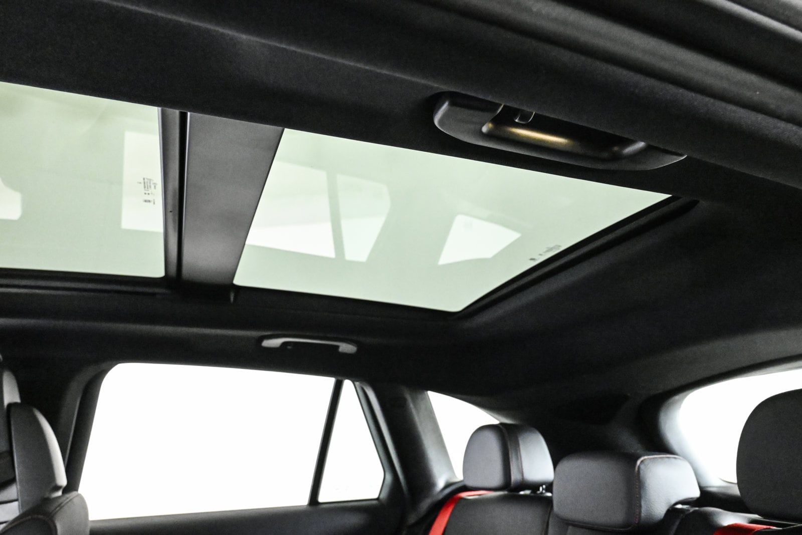 2024 MERCEDES-BENZ GLC-CLASS - Image 21