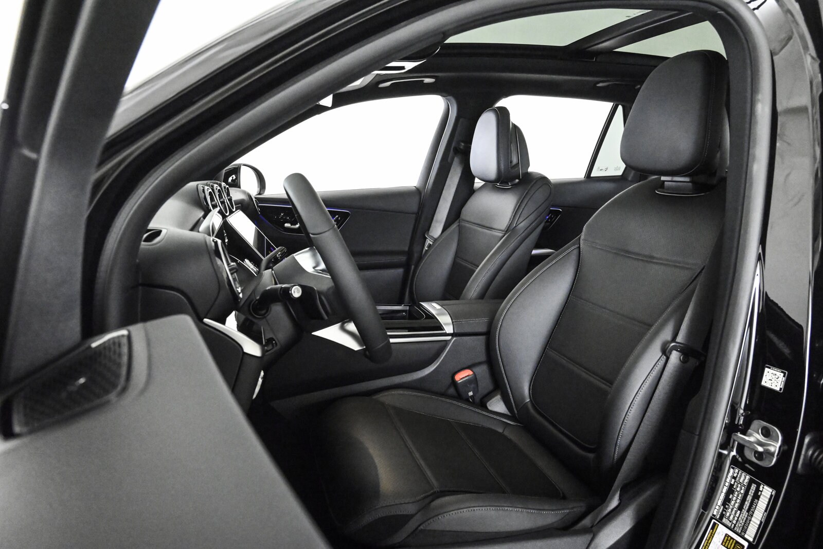 2026 MERCEDES-BENZ GLC-CLASS - Image 18