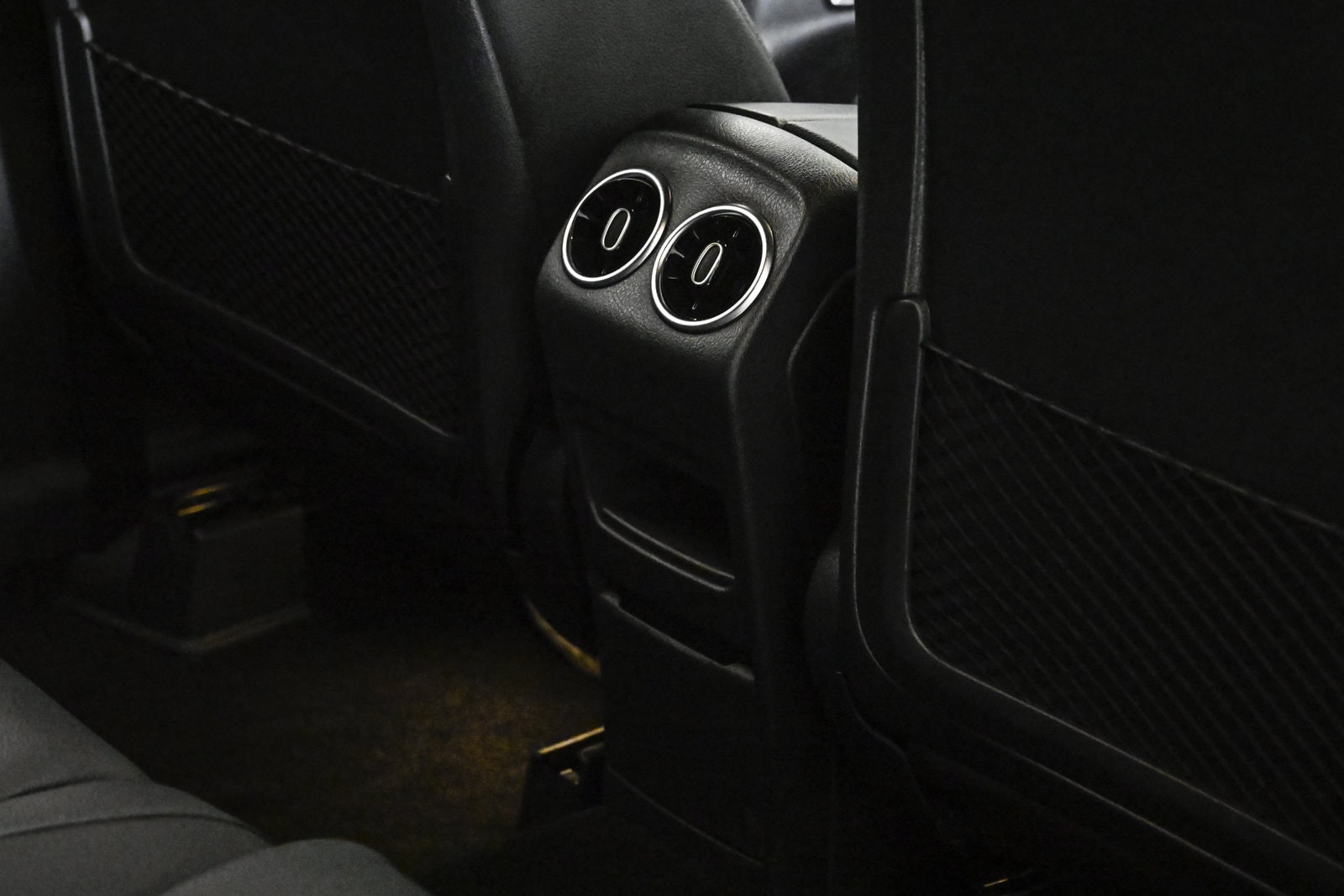 2023 MERCEDES-BENZ GLB-CLASS - Image 19