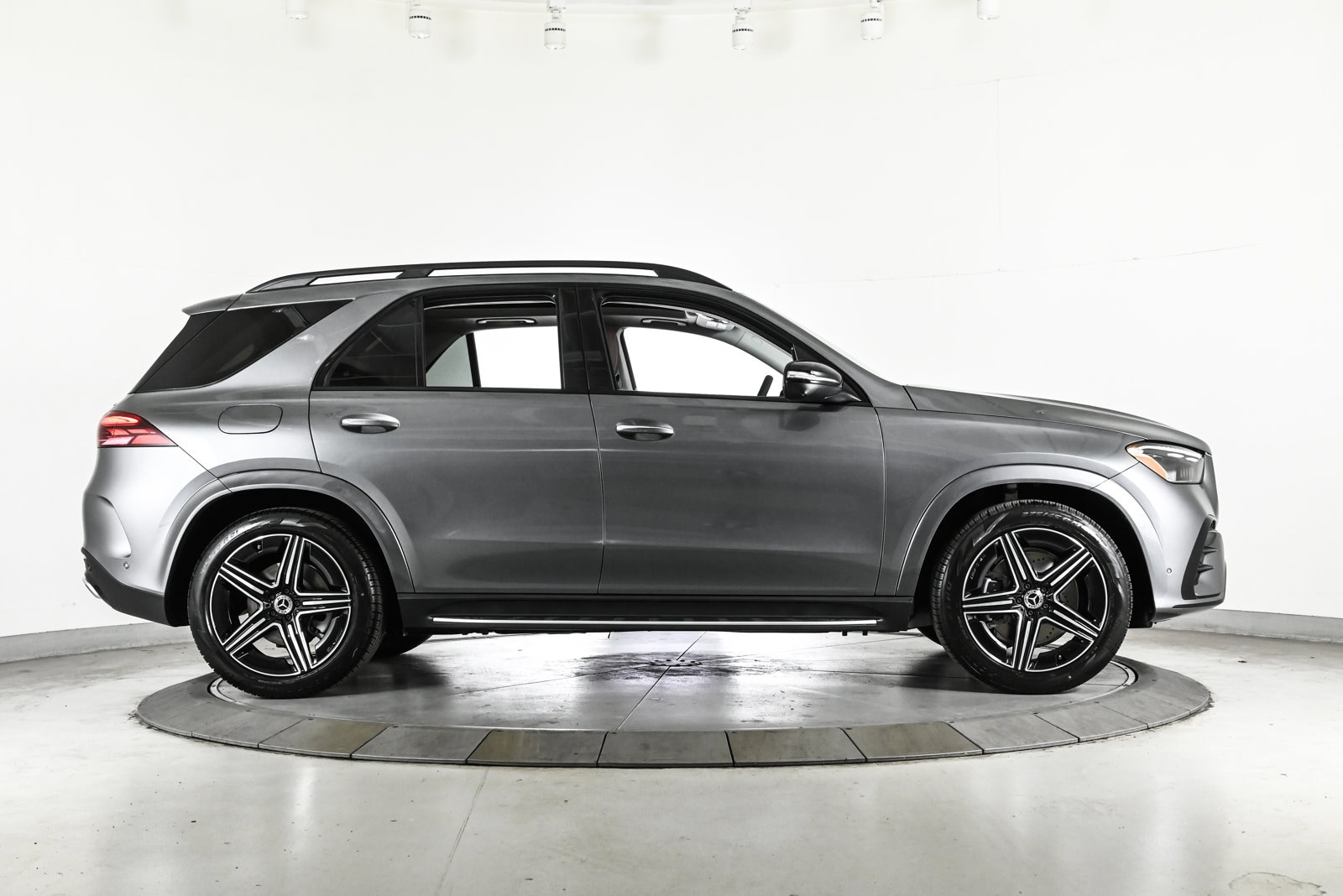 2026 MERCEDES-BENZ GLE-CLASS - Image 4