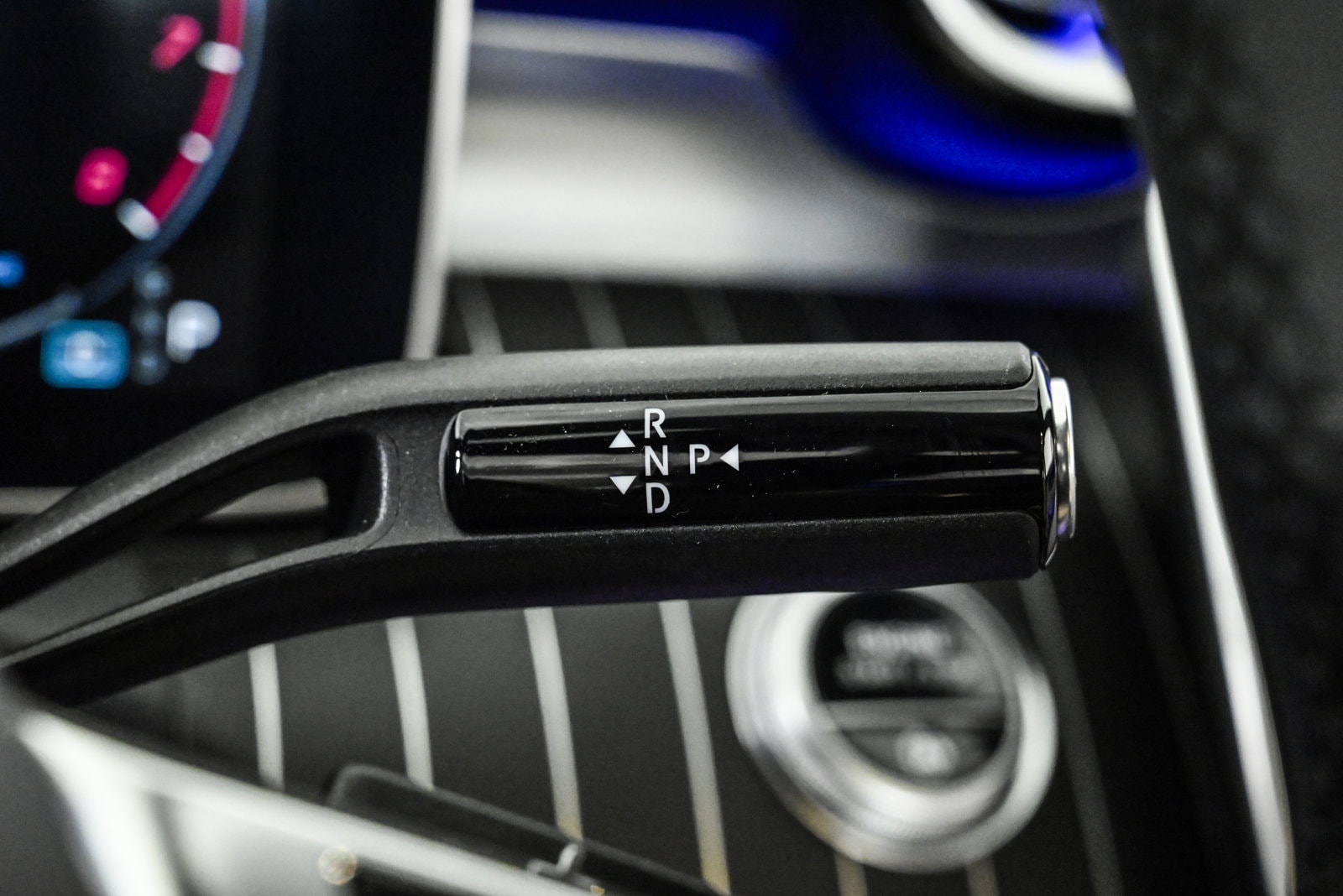 2023 MERCEDES-BENZ C-CLASS - Image 12