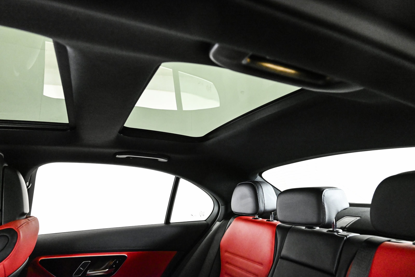 2026 MERCEDES-BENZ C-CLASS - Image 21