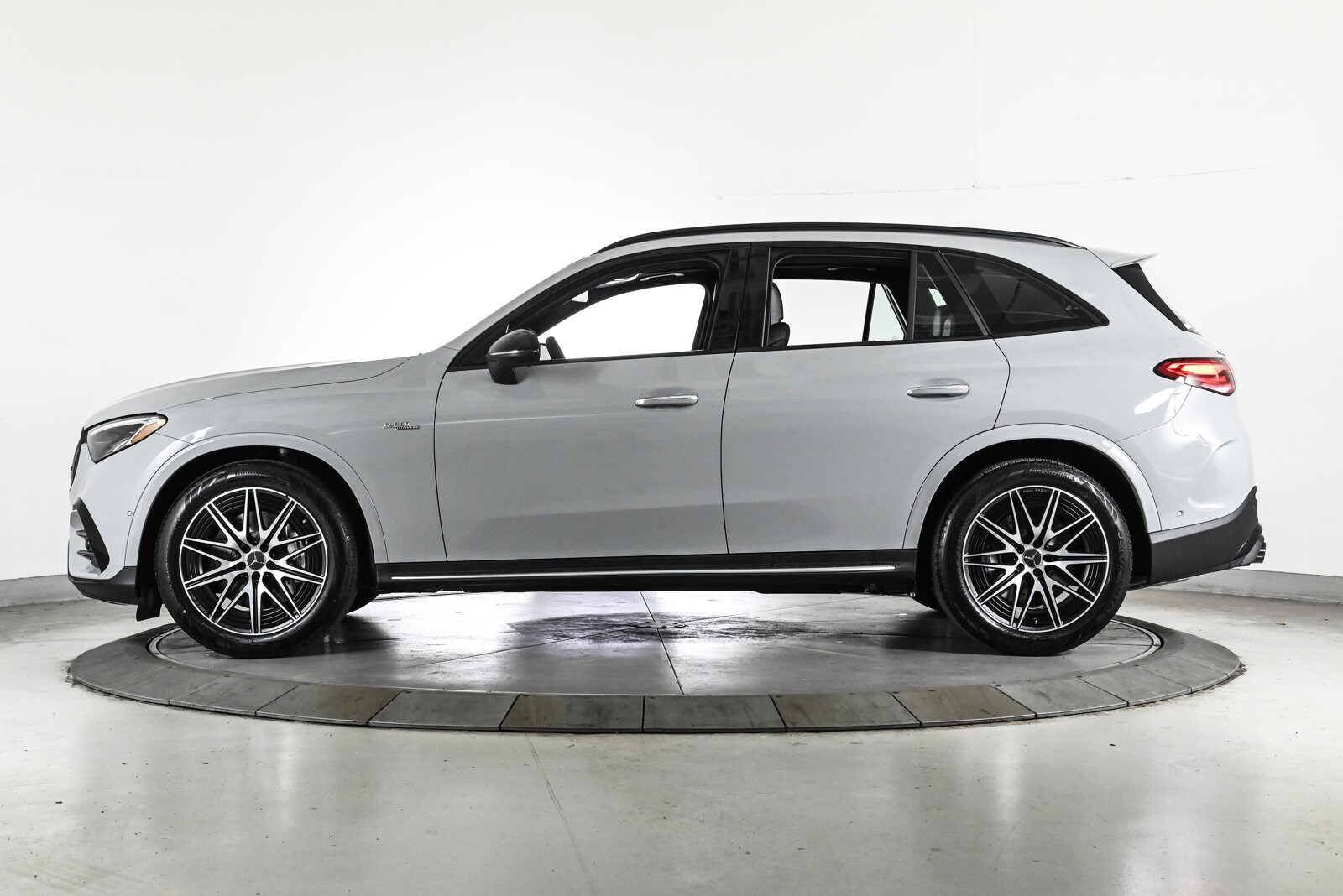 2026 MERCEDES-BENZ GLC-CLASS - Image 8