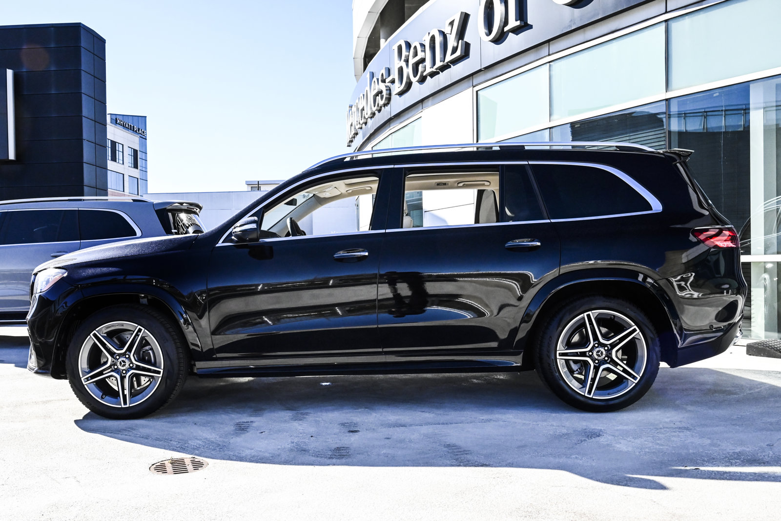 2025 MERCEDES-BENZ GLS-CLASS - Image 8