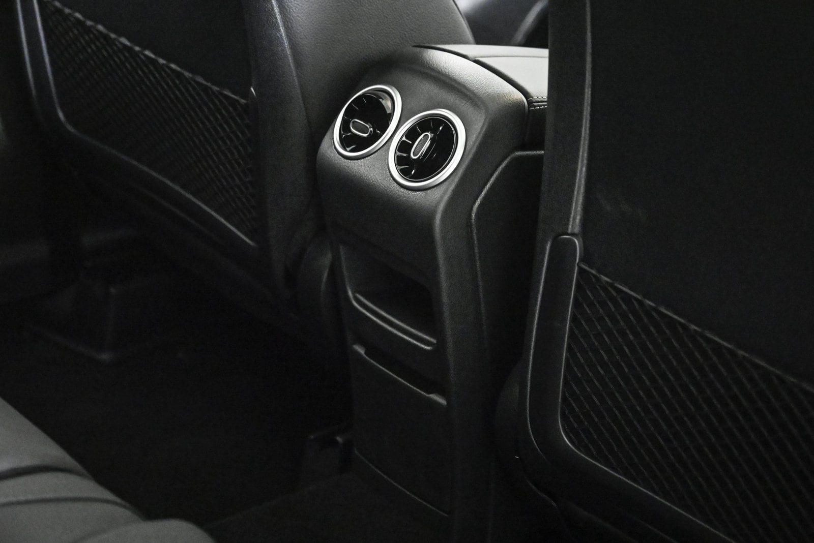 2026 MERCEDES-BENZ GLB-CLASS - Image 19