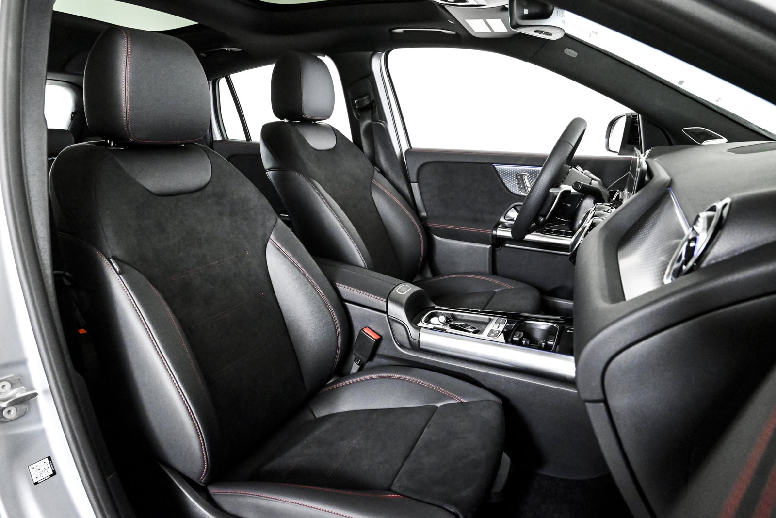 2026 MERCEDES-BENZ GLA-CLASS - Image 11