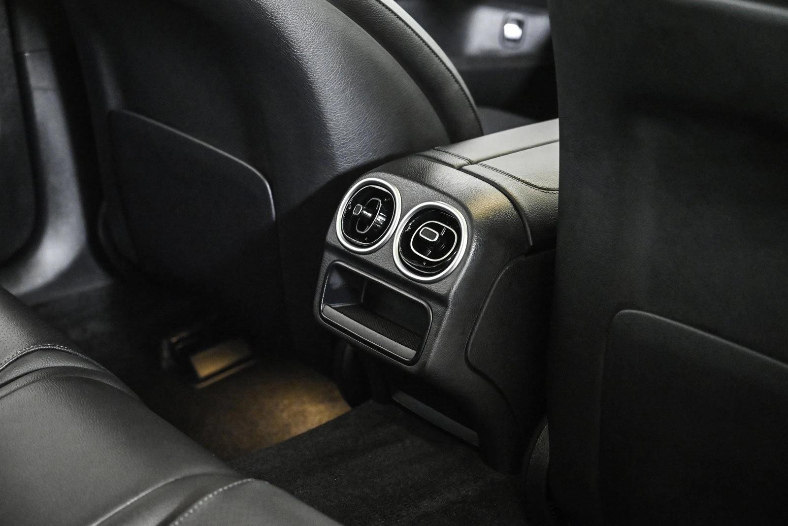 2026 MERCEDES-BENZ C-CLASS - Image 19