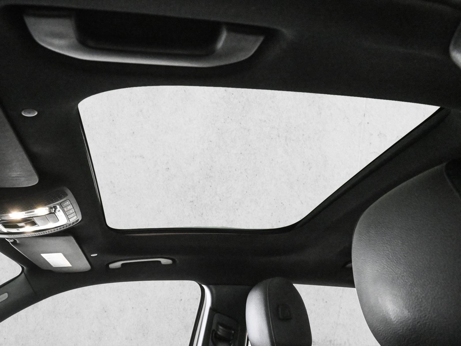 2021 MERCEDES-BENZ GLB-CLASS - Image 17