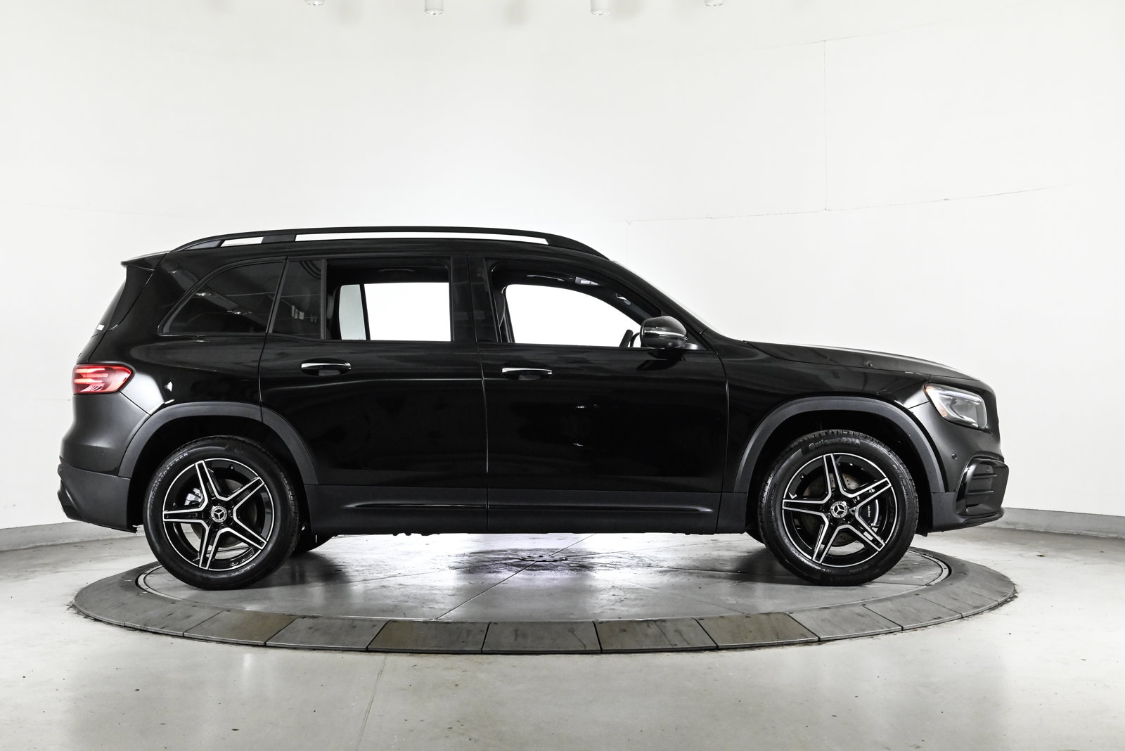 2026 MERCEDES-BENZ GLB-CLASS - Image 4