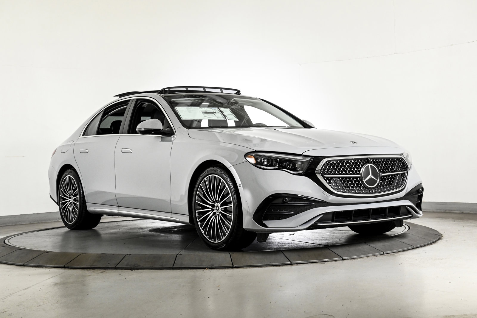 2026 MERCEDES-BENZ E-CLASS - Image 3