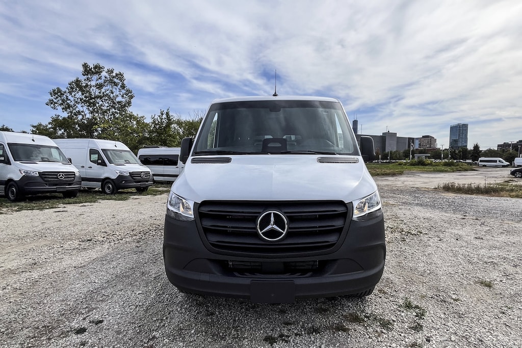 New 2026 Mercedes-Benz Sprinter Crew Van 2500 Standard Roof I4 Diesel 144" RWD Van Crew Van
