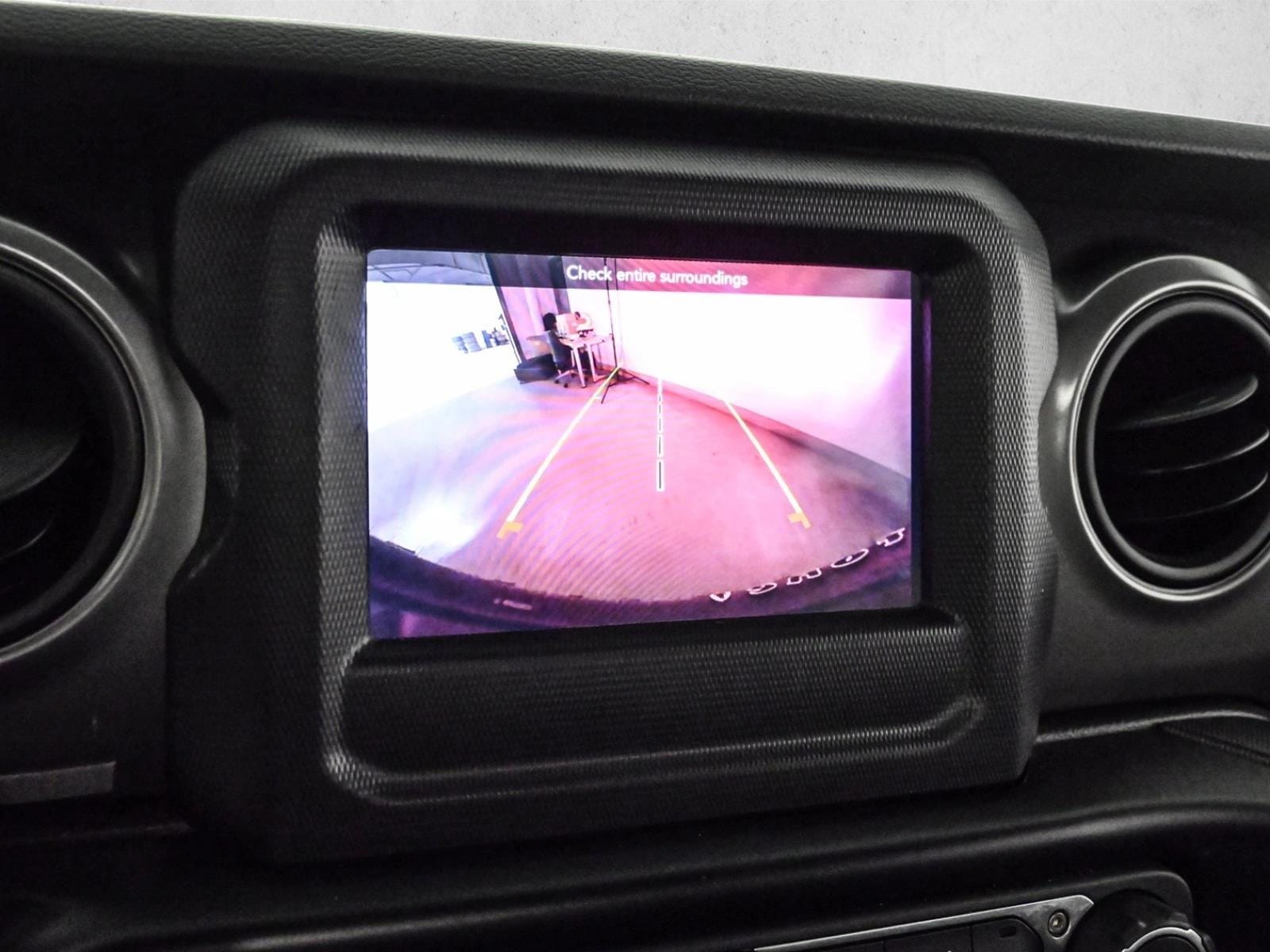 2021 JEEP WRANGLER - Image 14