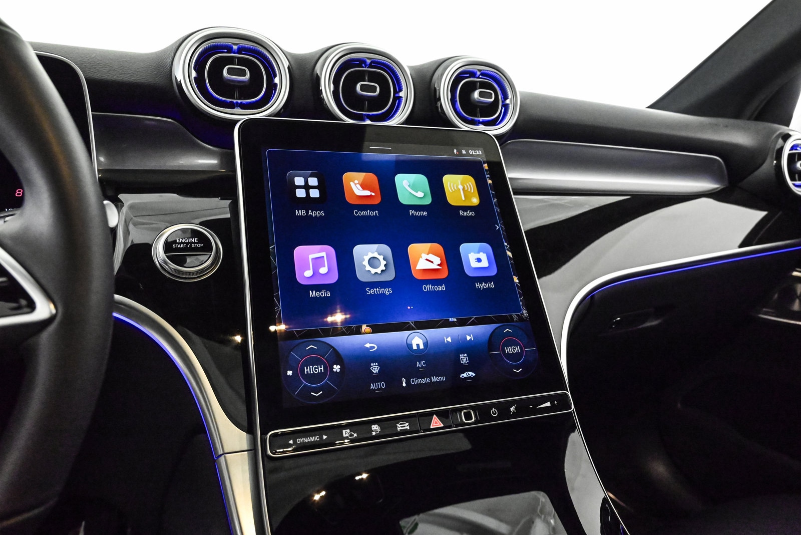 2025 MERCEDES-BENZ GLC-CLASS - Image 16