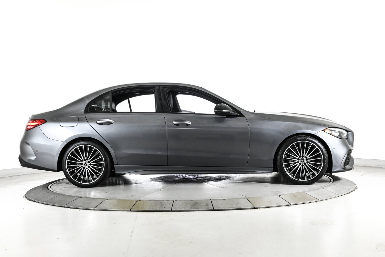 2025 MERCEDES-BENZ C-CLASS - Image 4