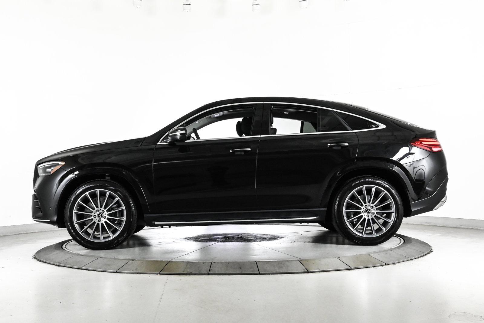 2026 MERCEDES-BENZ GLE-CLASS - Image 9