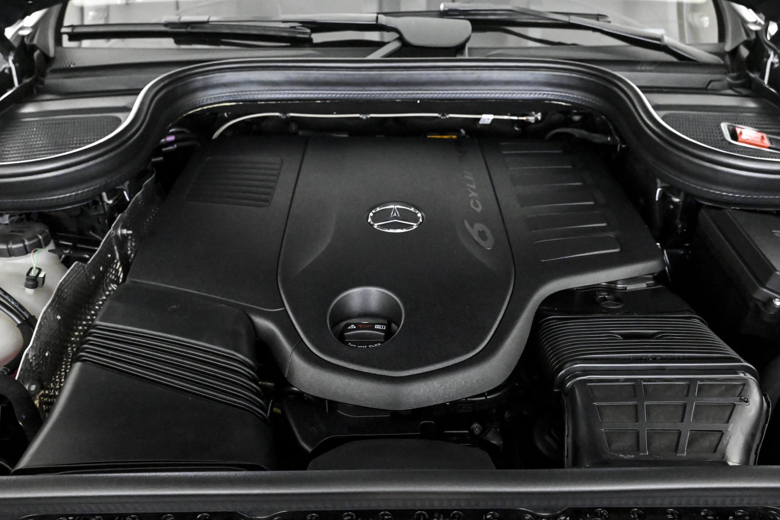 2026 MERCEDES-BENZ GLS-CLASS - Image 13