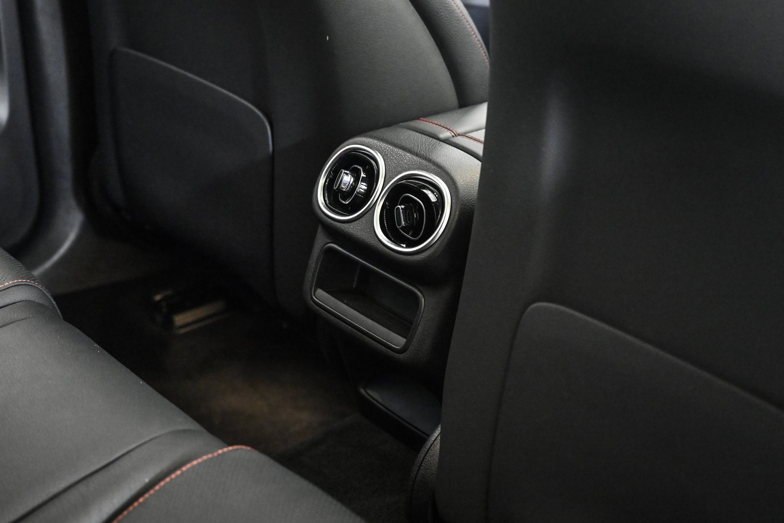 2024 MERCEDES-BENZ GLC-CLASS - Image 19