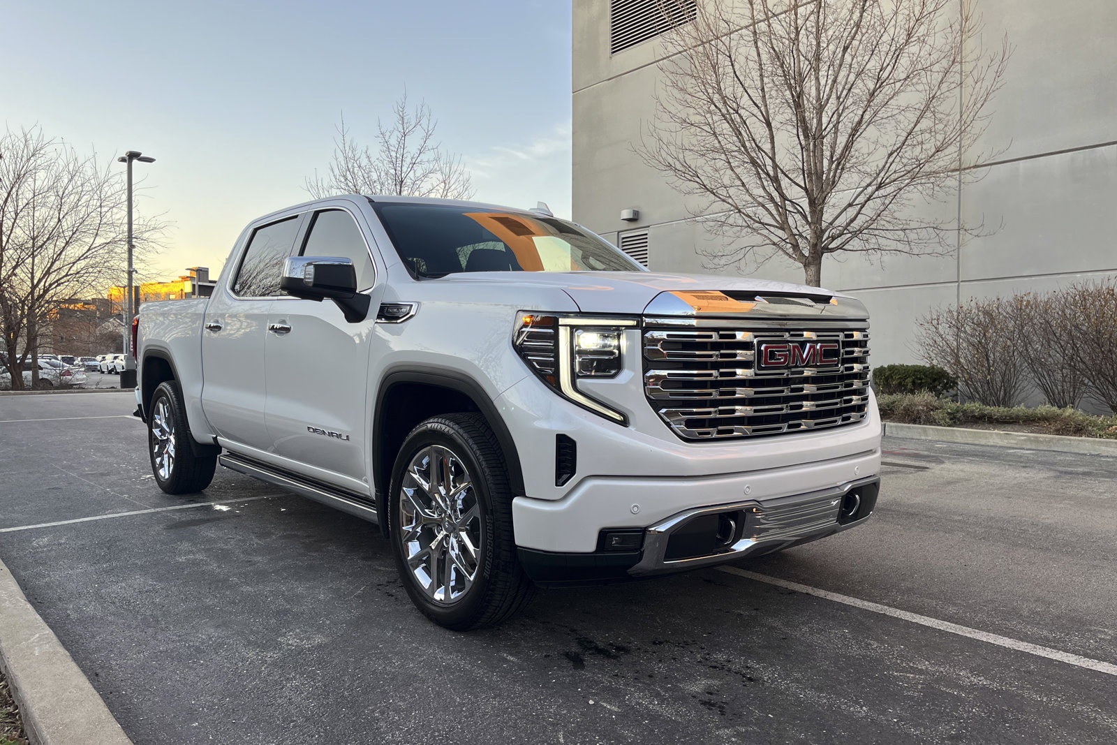 2022 GMC SIERRA - Image 3
