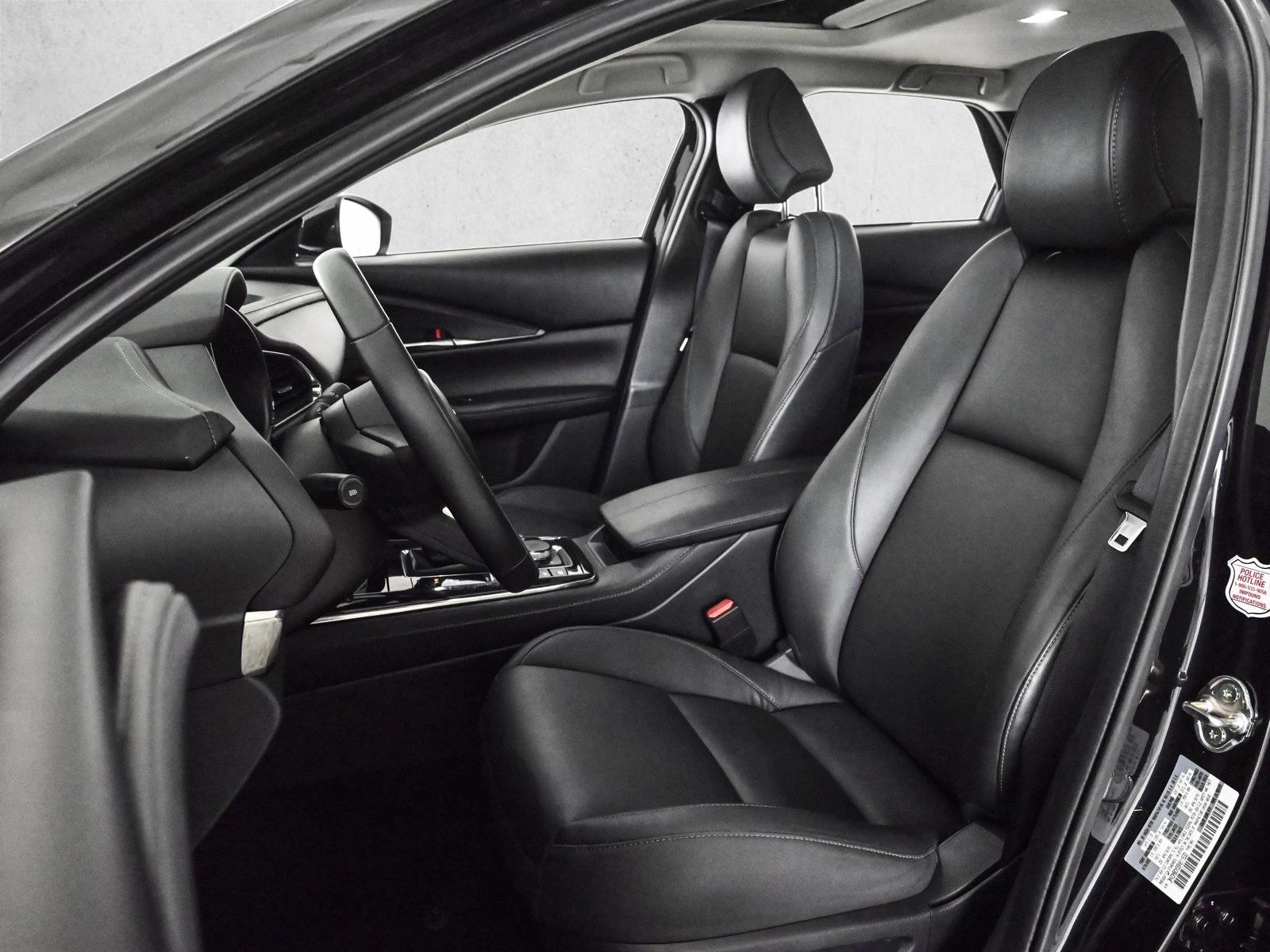 2025 MAZDA CX-30 - Image 17