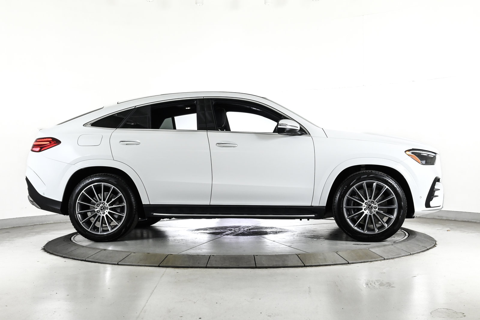 2026 MERCEDES-BENZ GLE-CLASS - Image 4