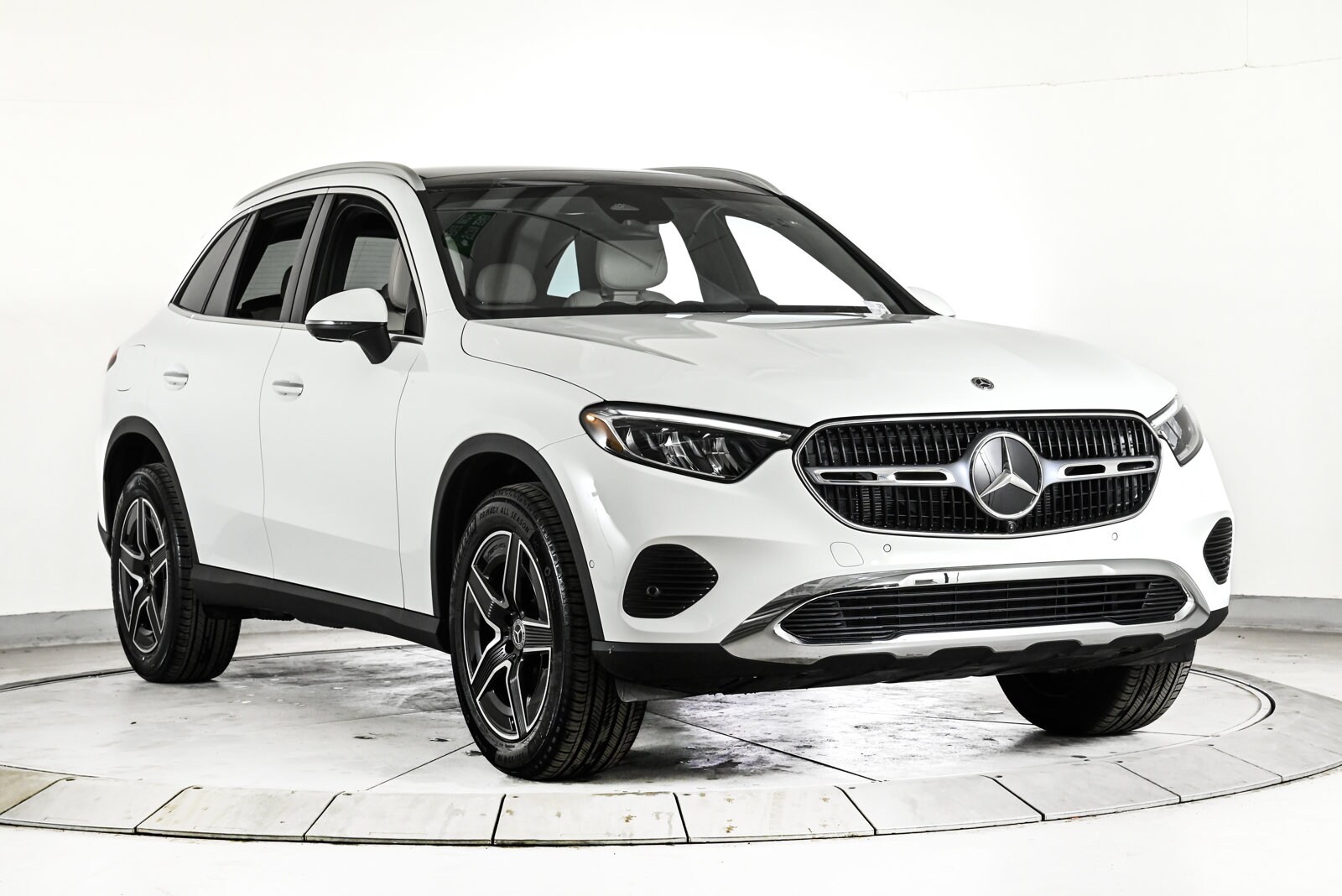 2026 MERCEDES-BENZ GLC-CLASS - Image 3