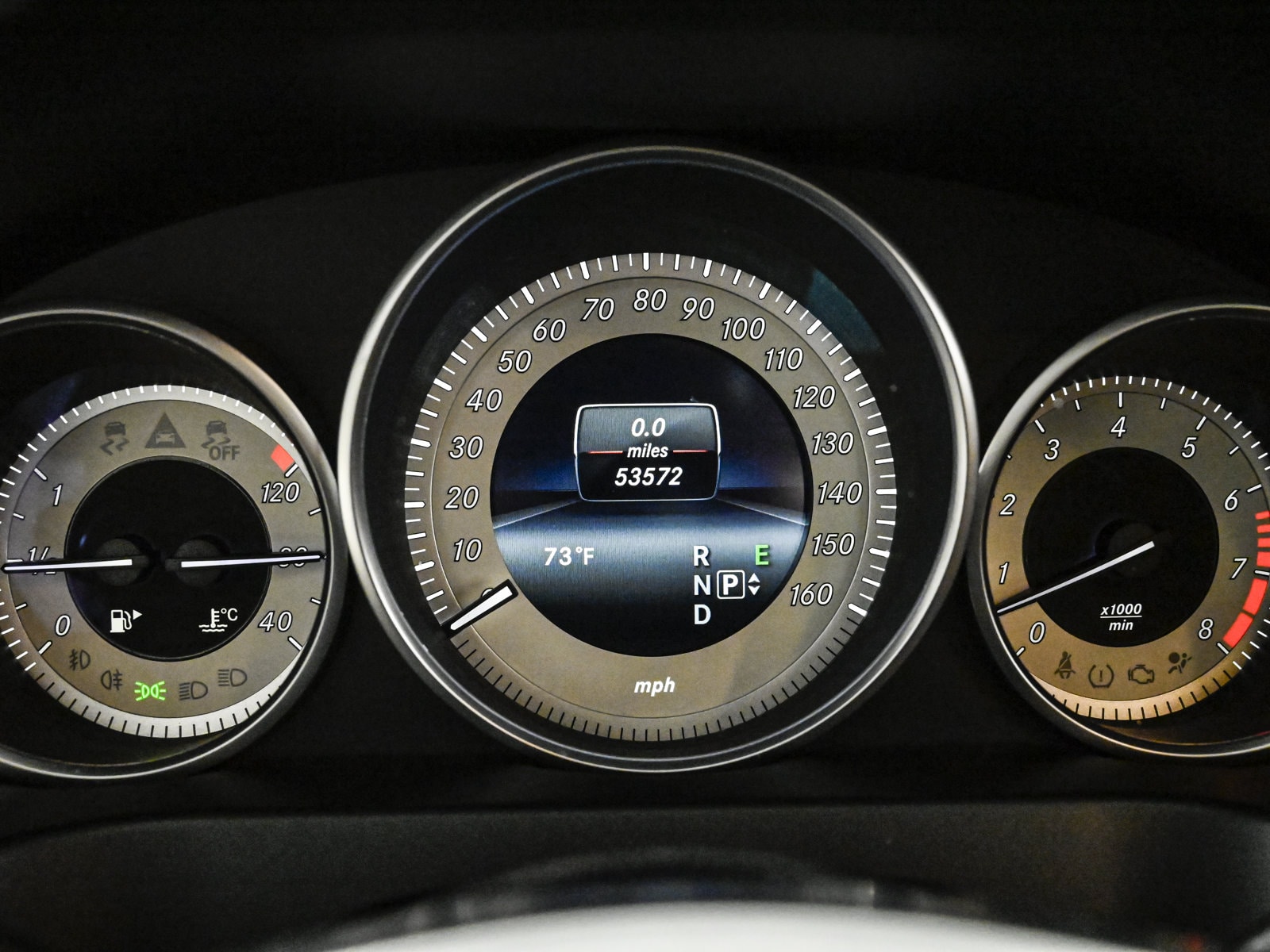 2017 MERCEDES-BENZ E-CLASS - Image 11