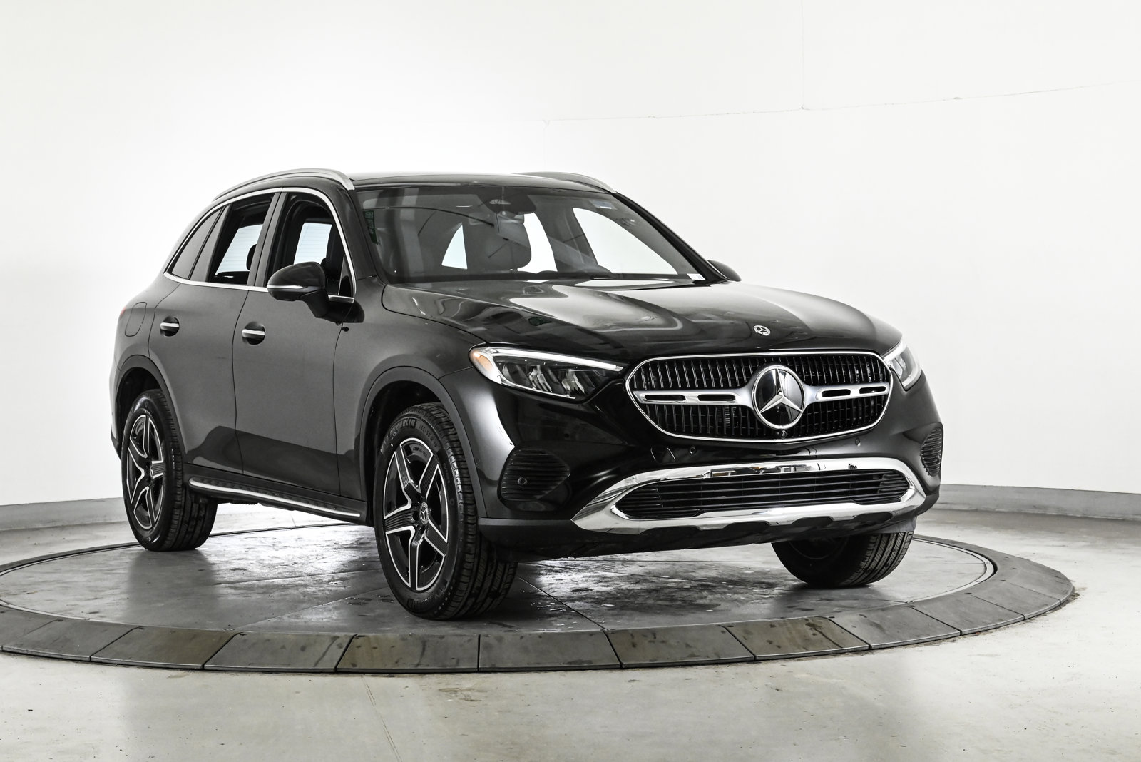 2026 MERCEDES-BENZ GLC-CLASS - Image 3