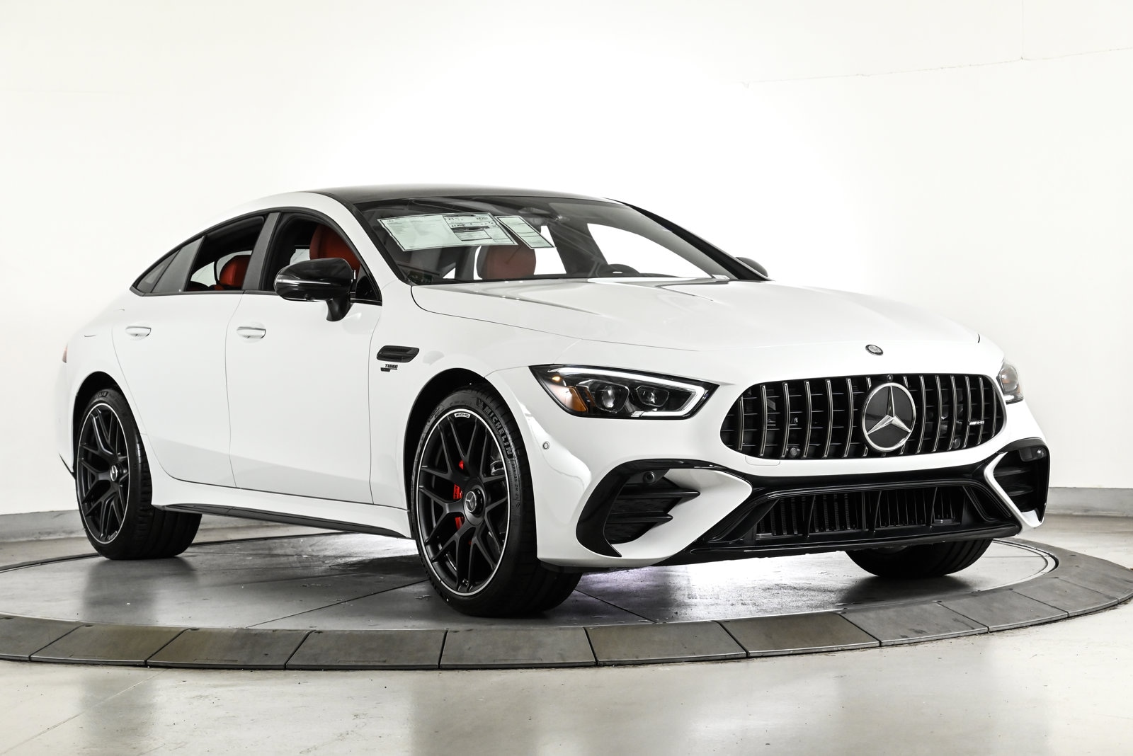 2026 MERCEDES BENZ AMG GT - Image 3