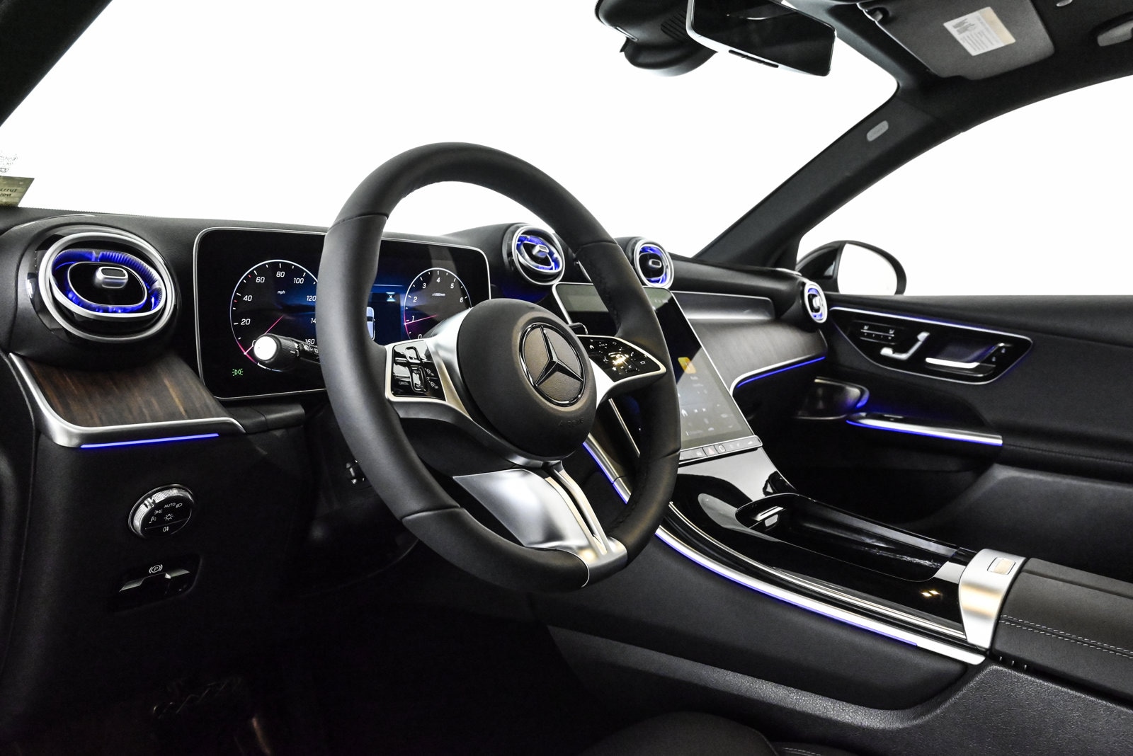 2026 MERCEDES-BENZ GLC-CLASS - Image 10