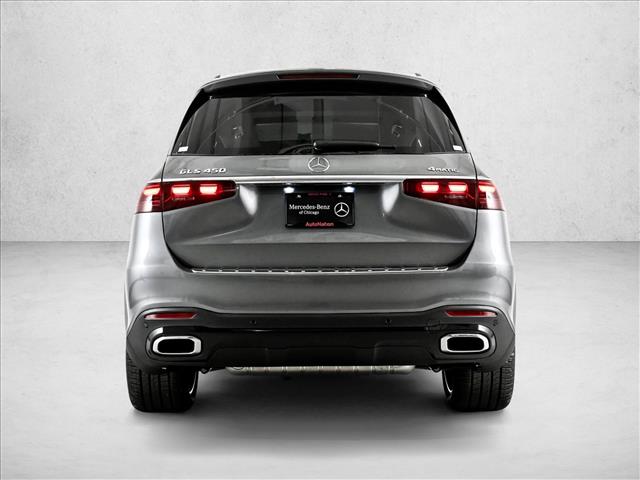 2026 Mercedes Benz GLS 450 4MATIC photo 3