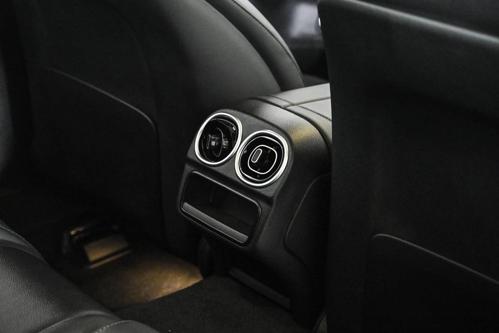 2026 MERCEDES-BENZ C-CLASS - Image 19